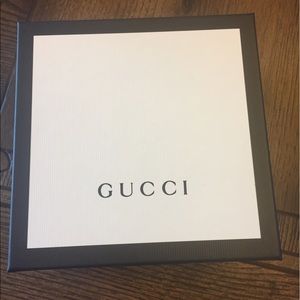 Gucci baby shoes empty box